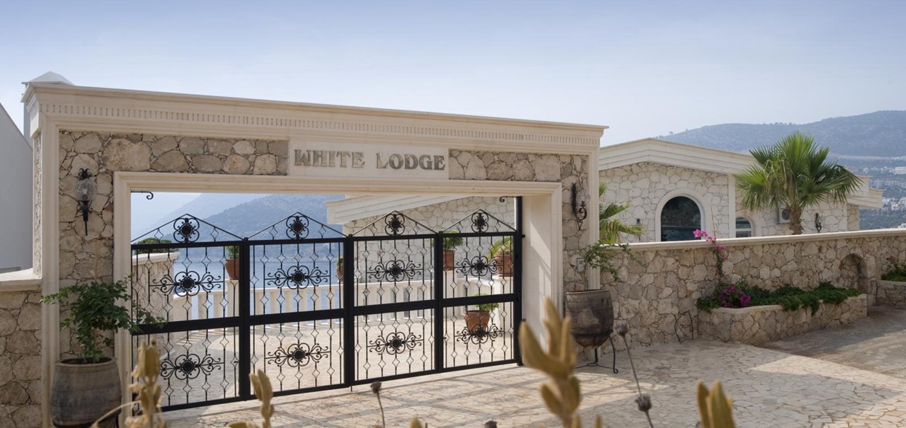 Entrance gates to White Lodge